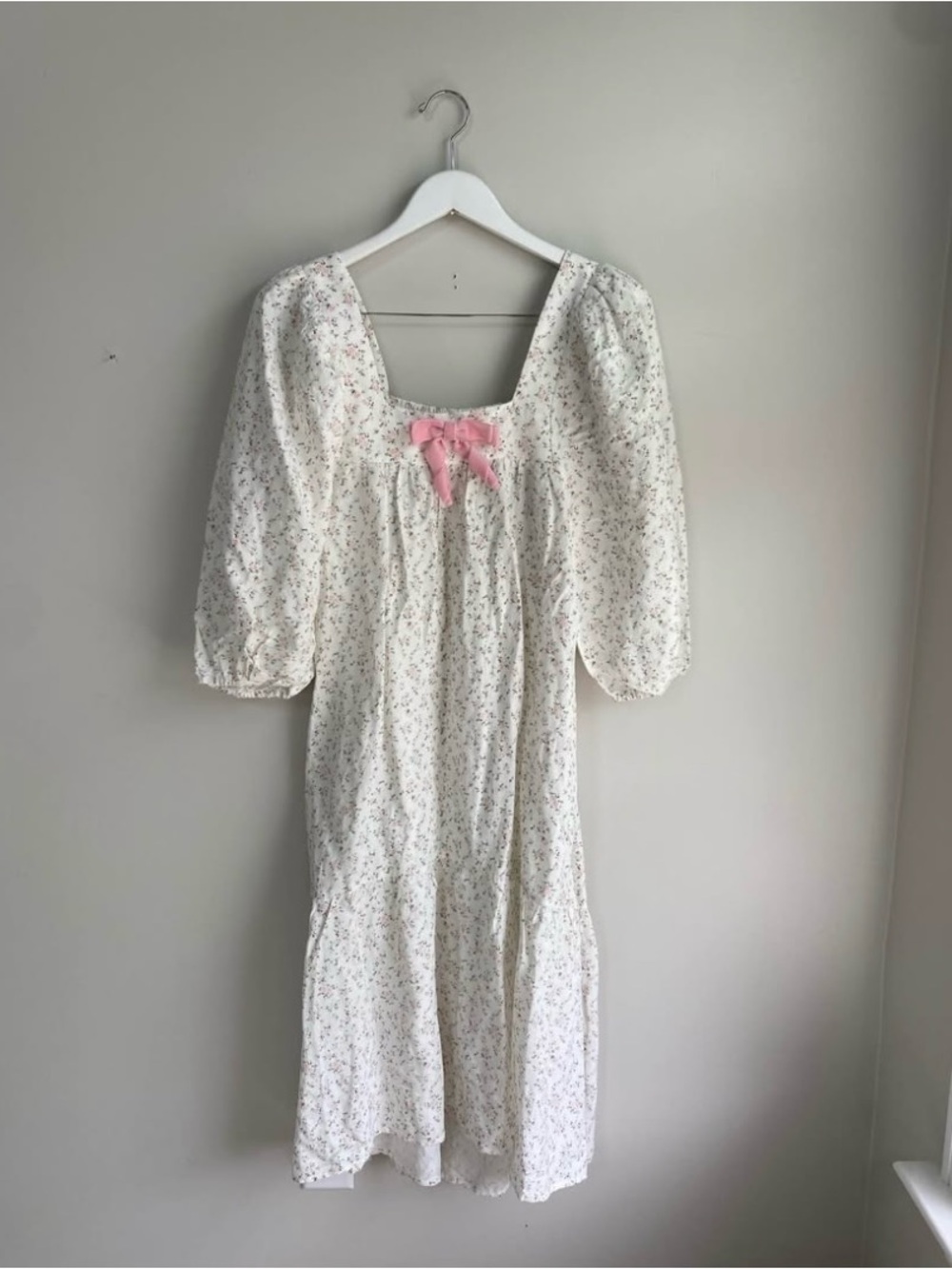 NEW Taylor Tillman Floral Midi Dress with Pink Bow SZ Small